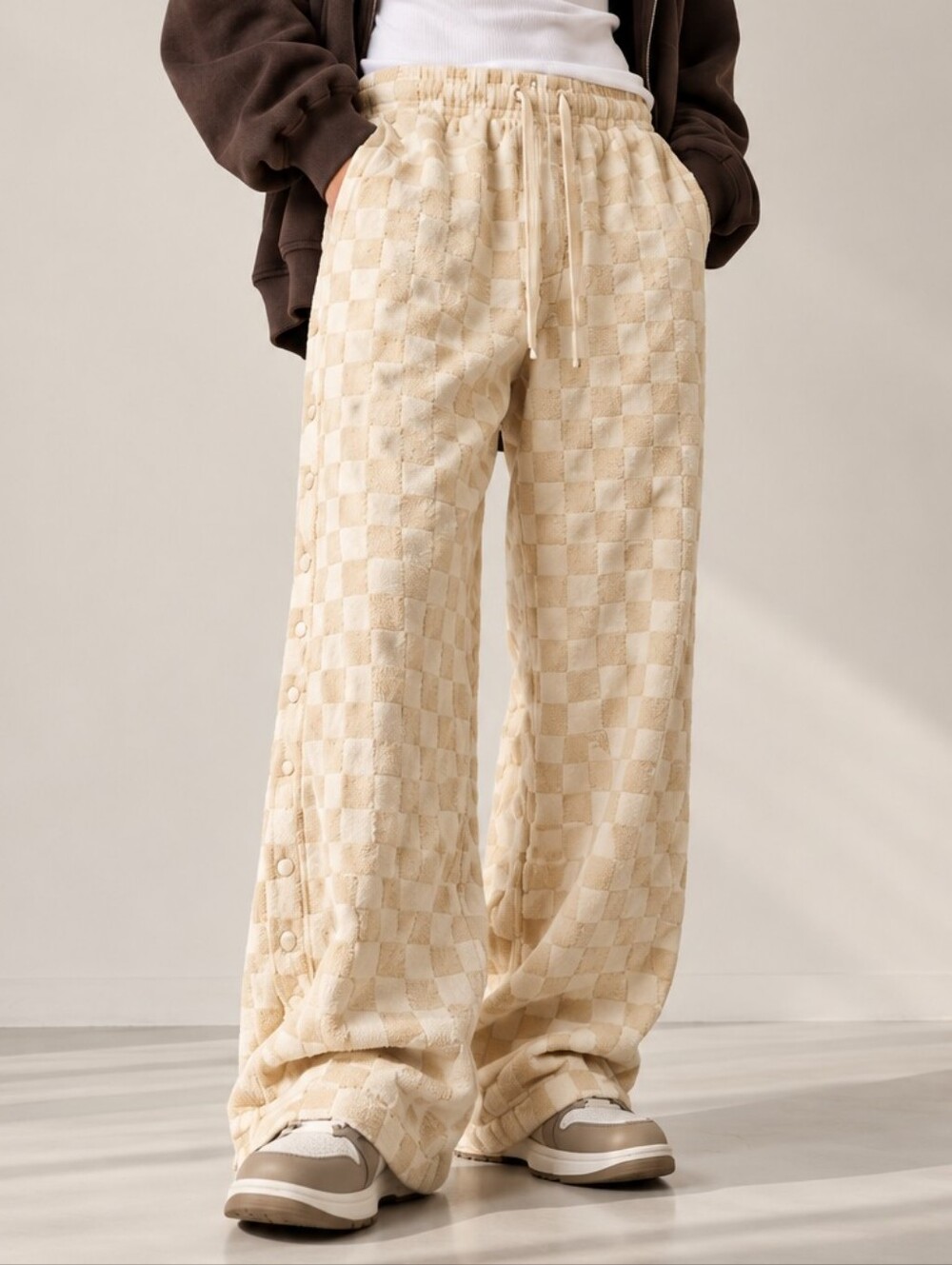 CHIGGA Cream Textured Checkerboard Jacquard / Terry Tearaway Pants | M